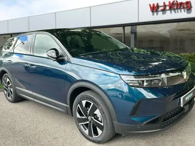 Used Vauxhall Grandland X Ultimate 145 HP (106 kW) 2026 Blue SUV