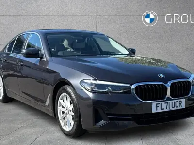 Begagnad BMW 520 Sport Line 190 HK (139 kW) 2021 Grå Sedan