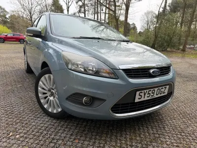 Used Ford Focus Titanium 145 HP (106 kW) 2009 Blue Hatchback