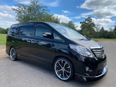 Used Toyota Alphard 170 HP (125 kW) 2009 Black MPV
