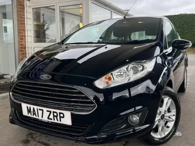 Used Ford Fiesta Zetec 82 HP (60 kW) 2017 Black Hatchback
