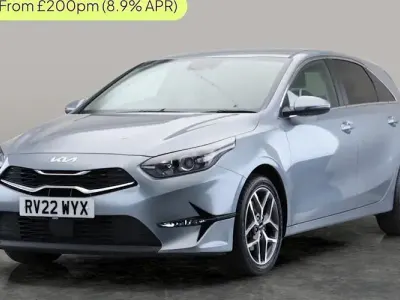 Second-hand Kia Ceed 160 CP (117 kW) 2021 Argintiu Hatchback