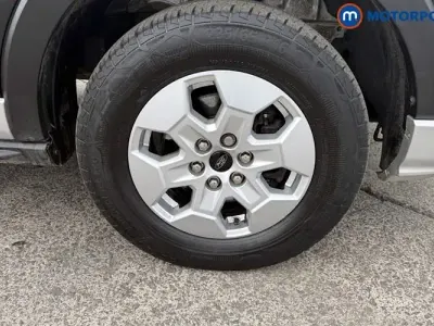 Używany Ford Transit Limited 165 KM (121 kW) 2026 Van