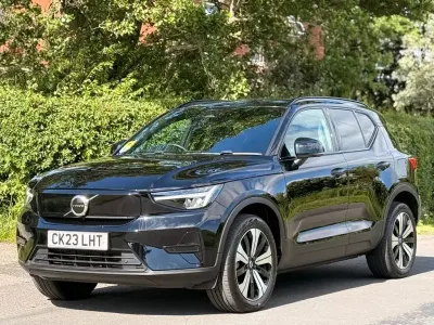Used Volvo XC40 Core 169 kW (231 HP) 2023 Black SUV