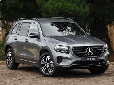 New Mercedes GLB200 Executive 163 HP (119 kW) 2025 Grey SUV