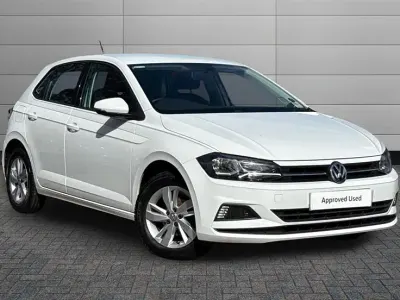 Used VW Polo SE 95 HP (69 kW) 2019 White Hatchback