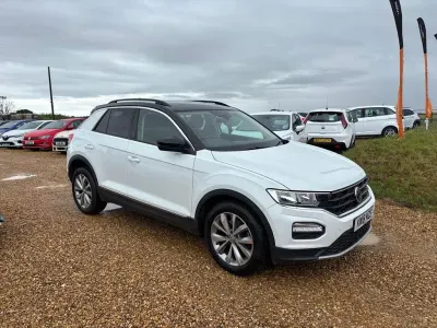 Used VW T-Roc Design 115 HP (84 kW) 2018 White SUV