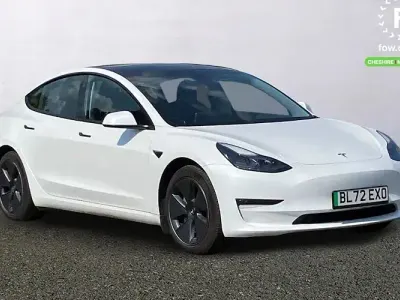 Used Tesla Model 3 Long Range AWD 258 kW (351 HP) 2022 White Sedan