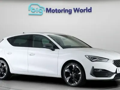 Used Cupra Leon 150 HP (110 kW) 2023 White Hatchback