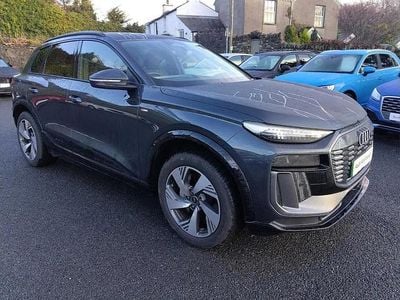 Begagnad Audi Q6 e-tron S-Line 280 kW (382 HK) 2025 Grå SUV