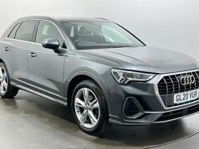 Usado Audi Q3 S-Line 150 CV (110 kW) 2020 Gris SUV