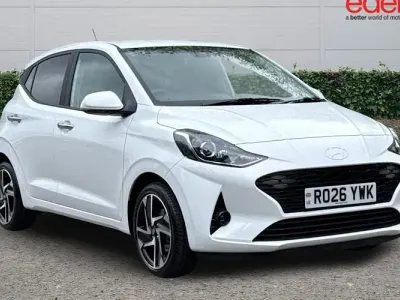 Used Hyundai i10 Premium 79 HP (58 kW) 2026 White Hatchback