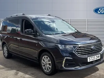 Used Ford Tourneo