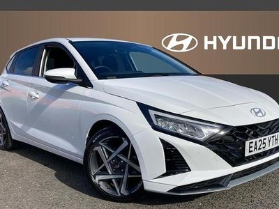 Used Hyundai i20 Premium 101 HP (74 kW) 2025 White Hatchback