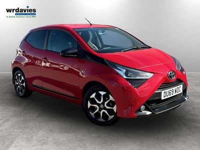 Usado Toyota Aygo Trend 72 HP (52 kW) 2019 Vermelho Citadino