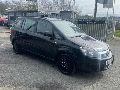Used Vauxhall Zafira 120 HP (88 kW) 2014 Black MPV