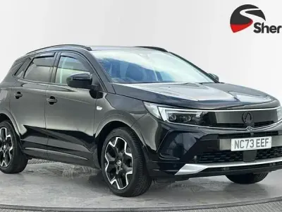 Second-hand Vauxhall Grandland X Ultimate 130 CP (95 kW) 2024 Negru SUV