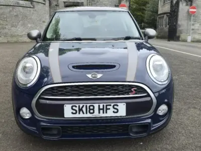 Używany Mini Cooper S Hatch 2018 Niebieski Hatchback