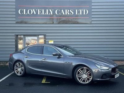 Grey Used 2015 Maserati Ghibli Sedan | £16,999 (Fair price)