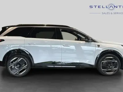 New Peugeot 5008 GT 152 kW (207 HP) 2025 White SUV