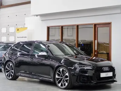 Used Audi RS4