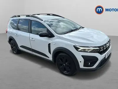 Second-hand Dacia Jogger Extreme 110 CP (80 kW) 2023 Alb Monovolum