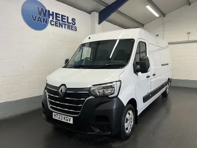 Used Renault Master Business 2023 White MPV