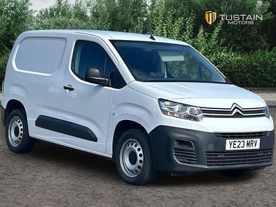 Usado Citroën Berlingo 100 HP (73 kW) 2023 Branco Monovolume