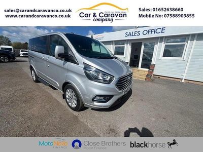 Begagnad Ford Tourneo Custom Titanium 2019 Silver Van