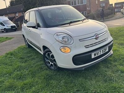 Used Fiat 500L Pop Star 95 HP (69 kW) 2017 White MPV