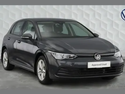 Used VW Golf VIII Life 150 HP (110 kW) 2022 Grey Hatchback