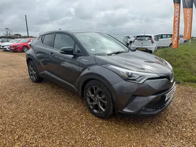 Used Toyota C-HR 122 HP (89 kW) 2018 Grey SUV