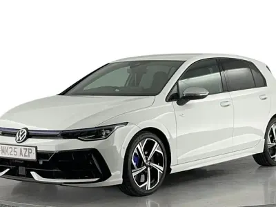Używany VW Golf VIII R 333 KM (244 kW) 2025 Biały Hatchback