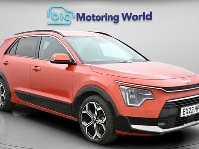 Used Kia Niro 141 HP (103 kW) 2023 Orange SUV