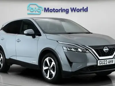 Used Nissan Qashqai N-Connecta 190 HP (139 kW) 2023 Grey SUV