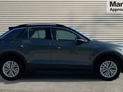 Used VW T-Roc Life 110 HP (80 kW) 2024 Indium grey metallic black SUV