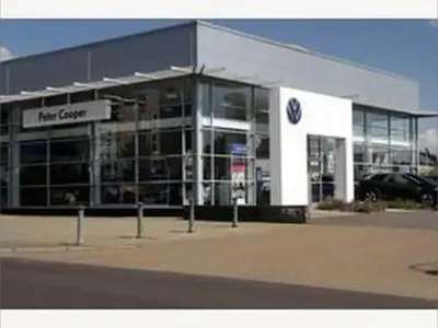 Used VW up! 65 HP (47 kW) 2023 Blue Hatchback