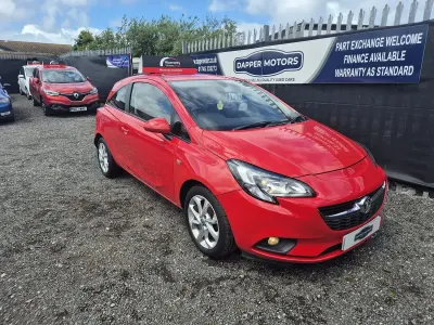 Used Vauxhall Corsa Excite 70 HP (51 kW) 2015 Red Hatchback