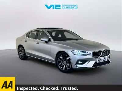 Usado Volvo S60 Inscription 250 CV (183 kW) 2021 Plateado Berlina