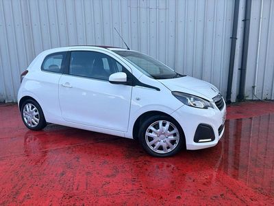 Used Peugeot 108 Active 68 HP (50 kW) 2014 White Hatchback