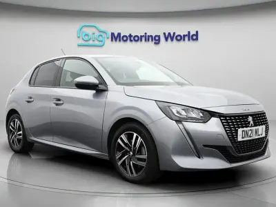 Gebraucht Peugeot 208 Allure 100 PS (73 kW) 2021 Grau Kleinwagen