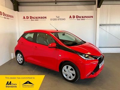Used Toyota Aygo X-play 2018 Red Hatchback