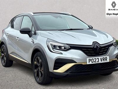 Used Renault Captur Engineered 143 HP (105 kW) 2023 Grey/black  SUV