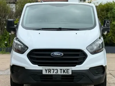 Used Ford Transit Custom 105 HP (77 kW) 2023 White Van