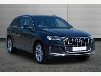 Used Audi Q7 Black Edition 286 HP (210 kW) 2023 Black SUV