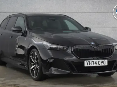Begagnad BMW 530e M Sport 295 HK (216 kW) 2024 Svart Kombi