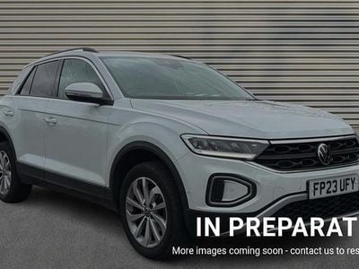 Used VW T-Roc Life 150 HP (110 kW) 2023 White SUV