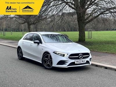 Used Mercedes A180 Executive 136 HP (100 kW) 2022 White Hatchback