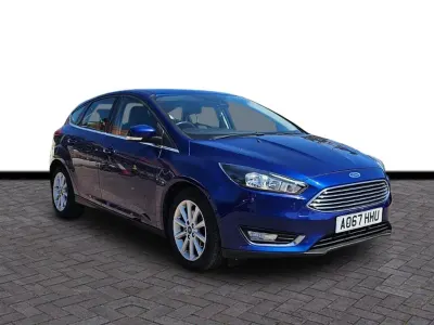 Used Ford Focus Titanium 125 HP (91 kW) 2017 Blue Hatchback