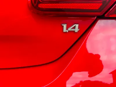 Used Vauxhall Corsa 75 HP (55 kW) 2016 Red Hatchback